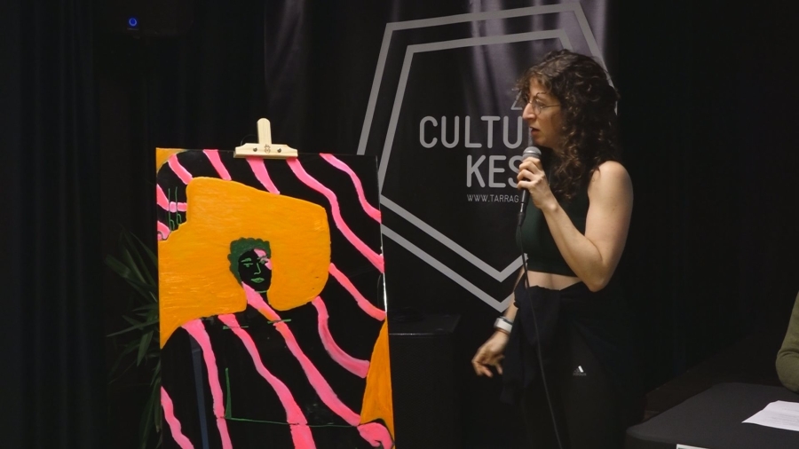 Unframing the Self · Live Mirror Painting Intervention in Tarragona